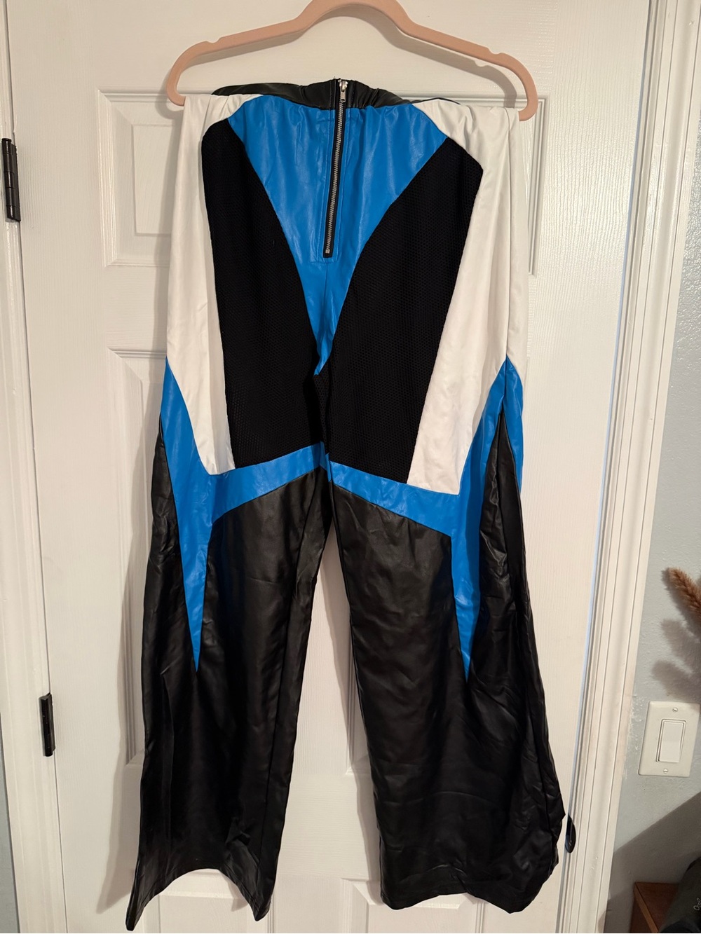 Colorblock Wide-Leg Jumpsuit Pants in Blue, Black & White
